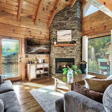 Groot'S Place - 5 Min To Main Parkway!! Pigeon Forge Extérieur photo